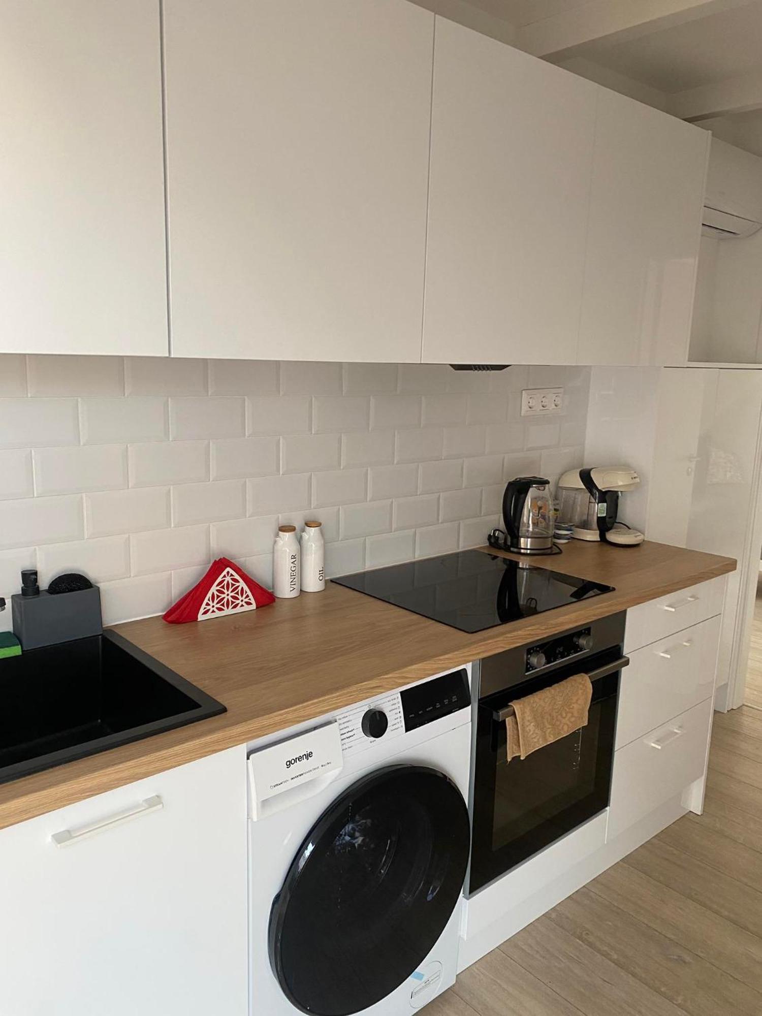 R77 Apartment Downtown - Penthouse Budapest Kültér fotó